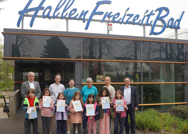 Erfolgreiche Ferienschwimmkurse im Hallenfreizeitbad Bornheim