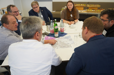 Gruppenarbeit beim zweiten Fachdialog der Akteure zur Kommunalen Wärmeplanung der Stadt Bornheim