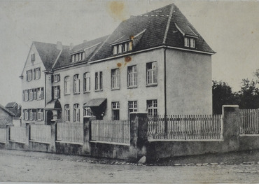 Bild der Mertener Volksschule (vor 1939)
