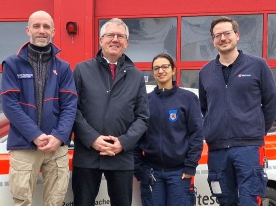 Weihnachtsbesuch des Bürgermeisters bei den Maltesern