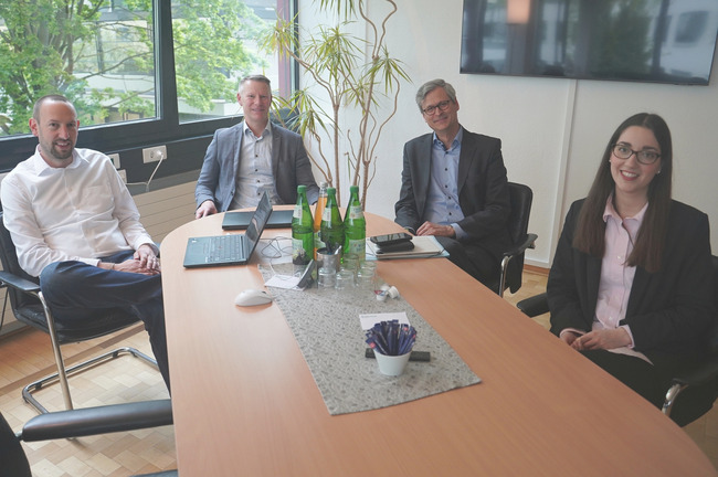 Beim Treffen (v.l.): Christian Mandt, Sebastian Römer, Dr. Hubertus Hille und Hanna Pfeifer