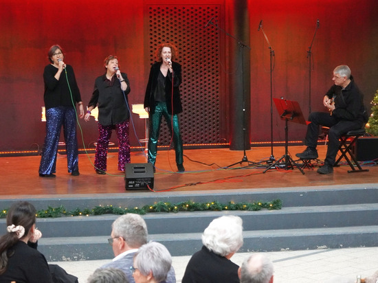 Auftritt Sing-A-Holics Auftritt Sing-A-Holics