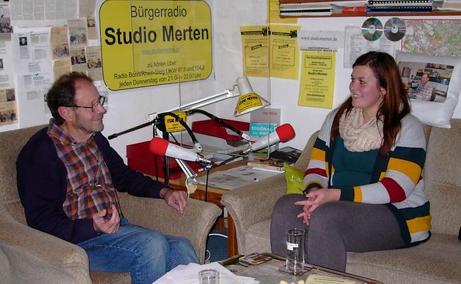 Moderator Otto Ganser im Gespräch mit Katharina Schäfer