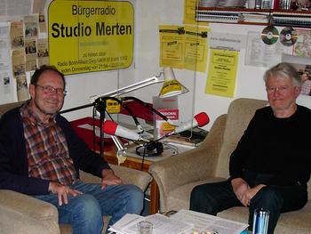 Moderator Otto Ganser im Gespräch mit Peter Stock über Hans Süper. Foto: Studio Merten