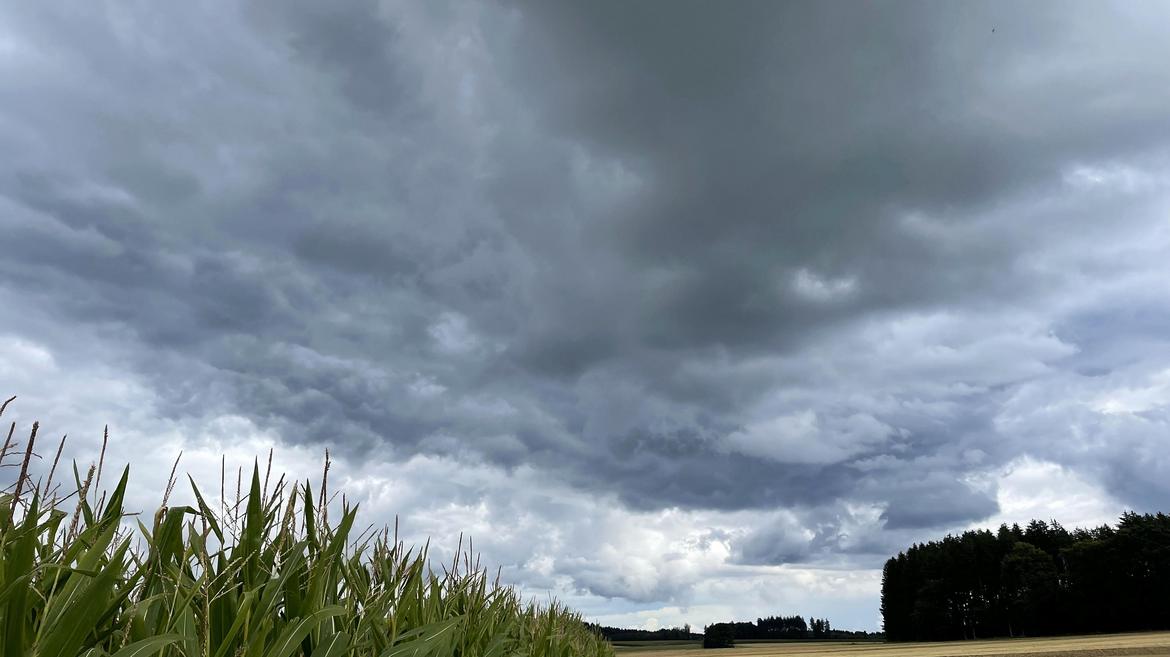 Am Himmel braut sich etwas zusammen