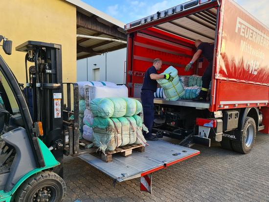 Die Partnerstadt Mittweida brachte 51.000 leere Sandsäcke nach Bornheim
