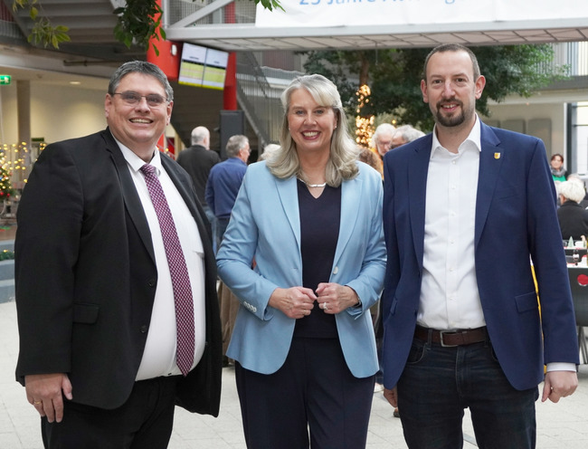 Auf dem Ehrenamtstag (v.l.): Michael Söllheim, Sabine Hübel und Christian Mandt Auf dem Ehrenamtstag (v.l.): Michael Söllheim, Sabine Hübel und Christian Mandt