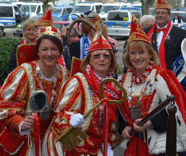 Rathaussturm an Weiberfastnacht 2019