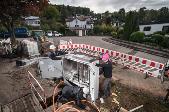 Schnelles Internet: Arbeiten für den Netzausbau. FOTO: DEUTSCHE TELEKOM