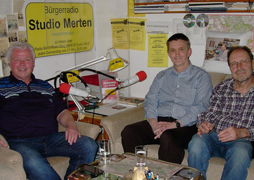 Reden über 31 Jahre Radio Studio Merten (v.l.): Dietmar Ballner, Heribert Keßler und Otto Ganser 