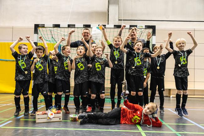 FC Salia Sechtem triumphiert bei den Hallenfußball-Stadtmeisterschaften