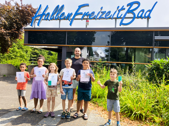 Erfolgreiche Sommer-Schwimmkurse im Hallenfreizeitbad Bornheim
